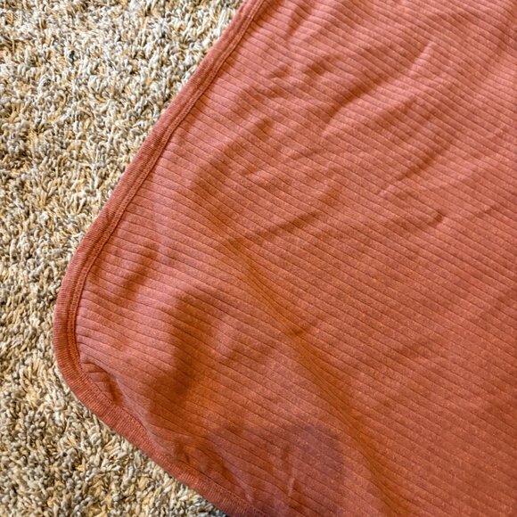 Kate Quinn ribbed rust double layered melange rib baby toddler blanket - Picture 2 of 3